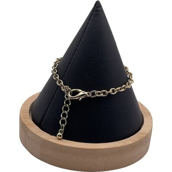 Monogrammed Initials Bracelet With Chain & Clasp - Picture 3 of 3